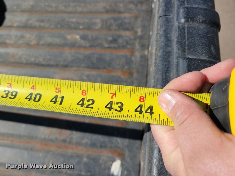 image for item NB9919 2014 John Deere  Gator TX utility vehicle