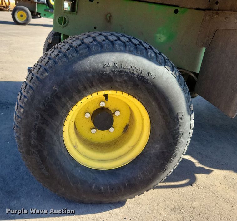 image for item NB9919 2014 John Deere  Gator TX utility vehicle