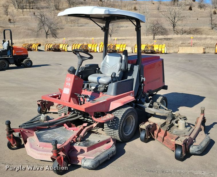 image for item NB9920 2013 Toro Groundsmaster 4000D lawn mower