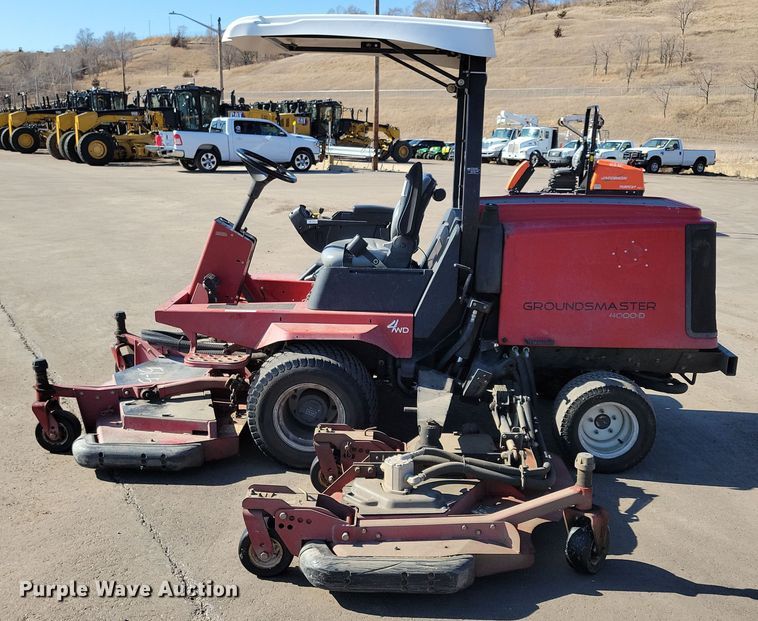 image for item NB9920 2013 Toro Groundsmaster 4000D lawn mower