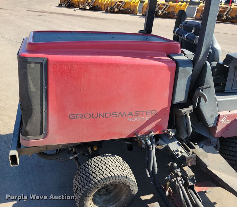 image for item NB9920 2013 Toro Groundsmaster 4000D lawn mower