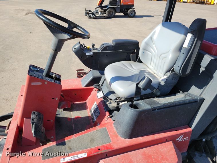 image for item NB9920 2013 Toro Groundsmaster 4000D lawn mower