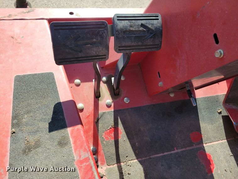 image for item NB9920 2013 Toro Groundsmaster 4000D lawn mower