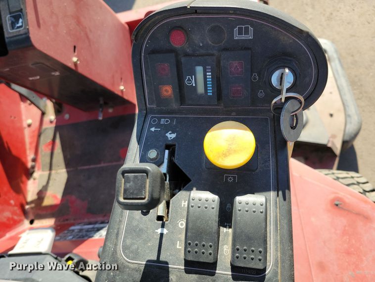 image for item NB9920 2013 Toro Groundsmaster 4000D lawn mower