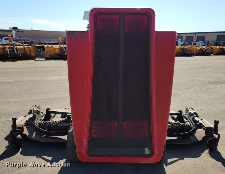 image for item NB9920 2013 Toro Groundsmaster 4000D lawn mower