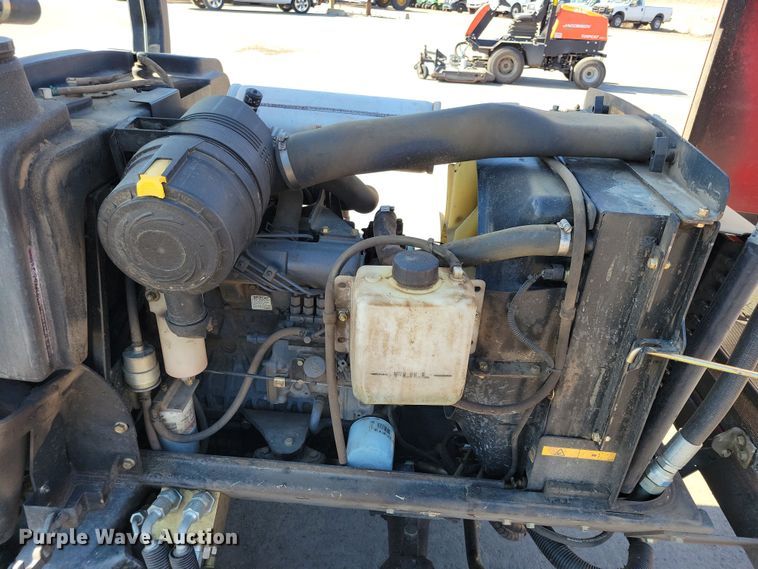 image for item NB9920 2013 Toro Groundsmaster 4000D lawn mower