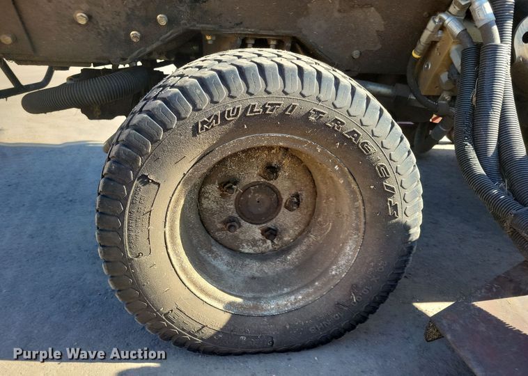 image for item NB9920 2013 Toro Groundsmaster 4000D lawn mower