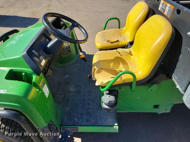 image for item NB9921 2014 John Deere  Gator TX utility vehicle