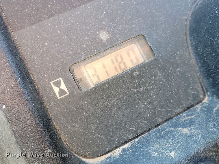 image for item NB9921 2014 John Deere  Gator TX utility vehicle