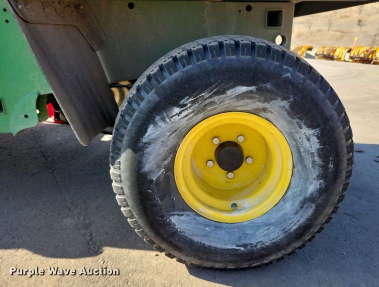 image for item NB9921 2014 John Deere  Gator TX utility vehicle