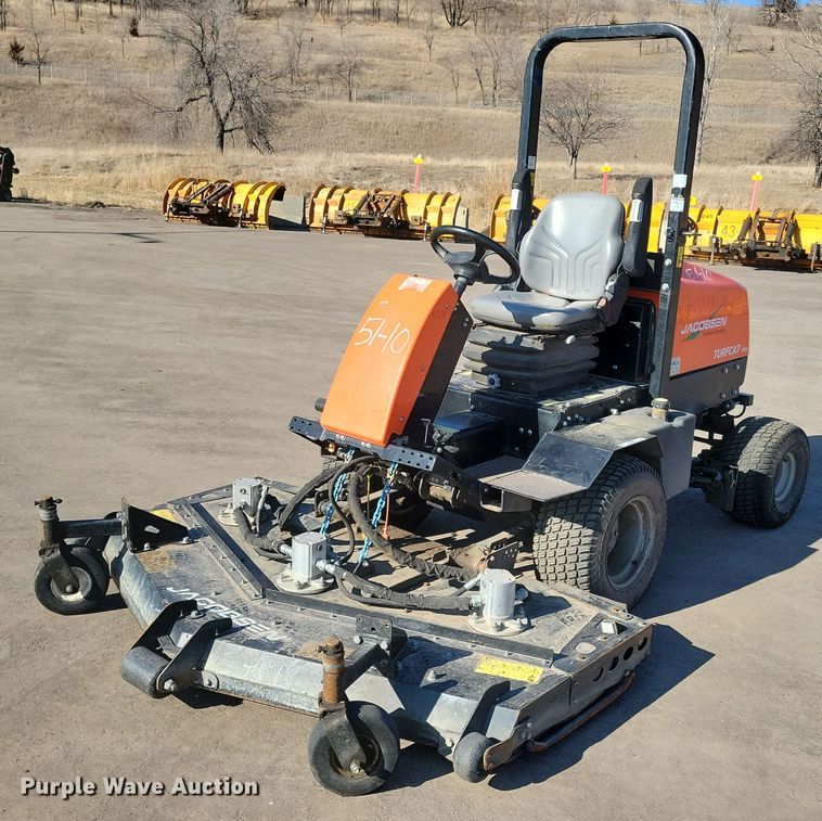 image for item NB9922 Jacobsen Turfcat lawn mower