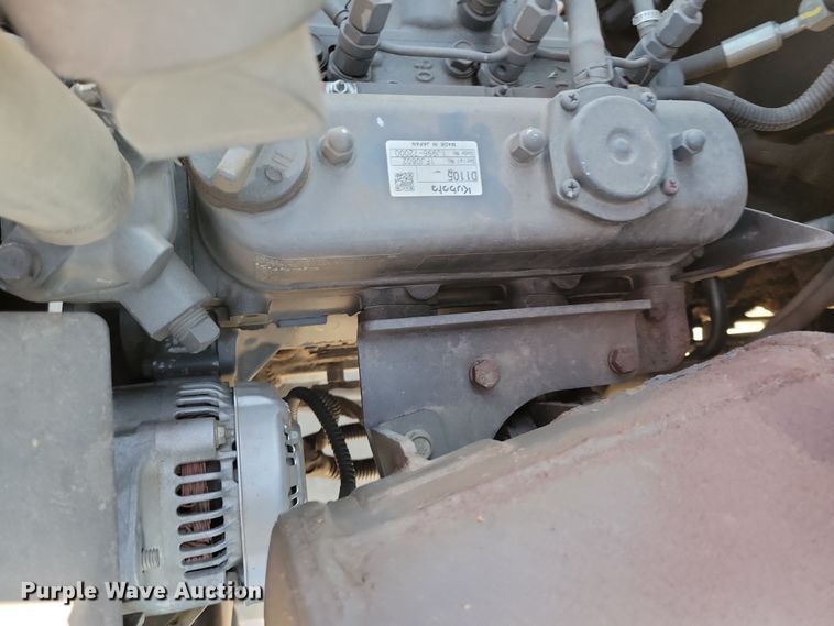 image for item NB9922 Jacobsen Turfcat lawn mower