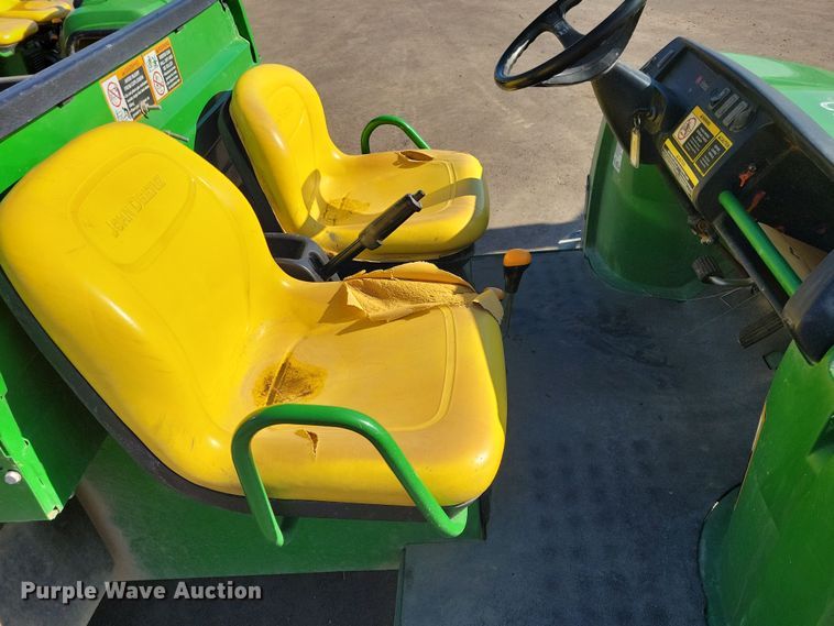 image for item NB9923 2013 John Deere Gator TS utility vehicle