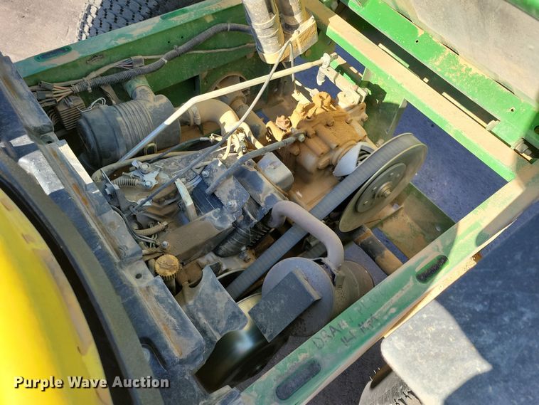 image for item NB9923 2013 John Deere Gator TS utility vehicle