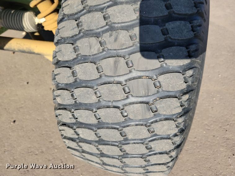 image for item NB9923 2013 John Deere Gator TS utility vehicle