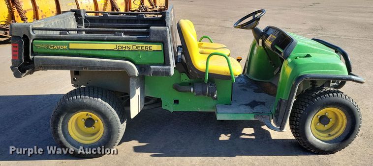image for item NB9924 2014 John Deere Gator TX utility vehicle