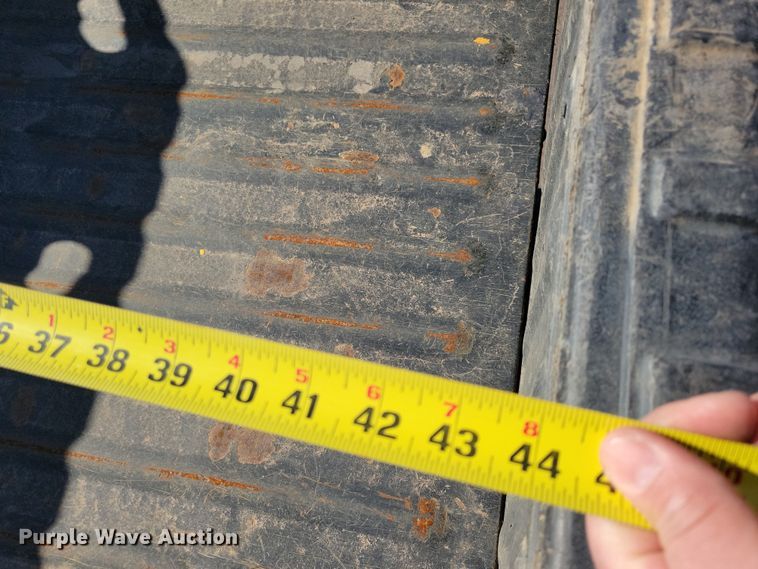 image for item NB9924 2014 John Deere Gator TX utility vehicle