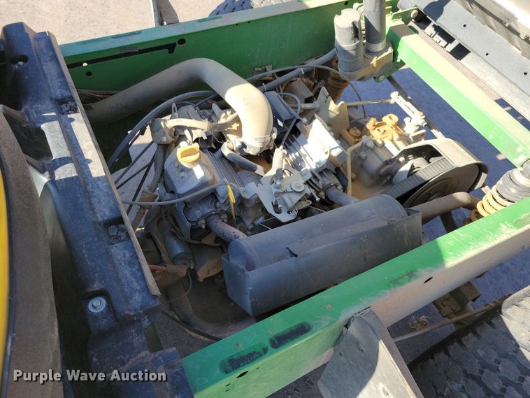 image for item NB9924 2014 John Deere Gator TX utility vehicle