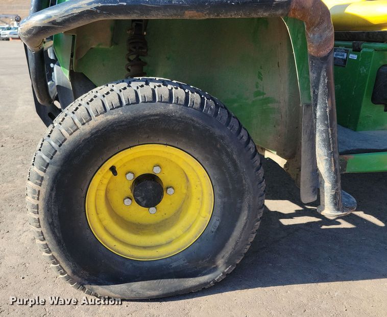 image for item NB9924 2014 John Deere Gator TX utility vehicle