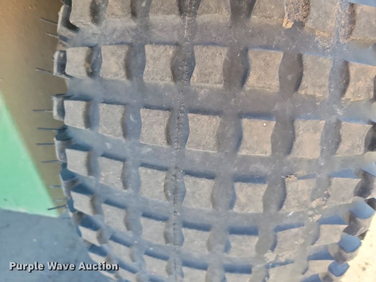 image for item NB9925 2012 John Deere Gator TS utility vehicle