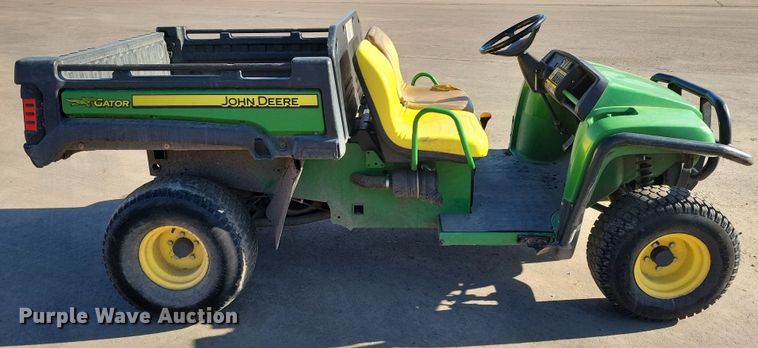 image for item NB9926 2014 John Deere Gator TX utility vehicle