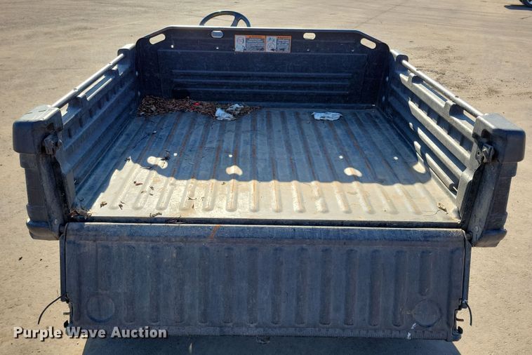 image for item NB9926 2014 John Deere Gator TX utility vehicle