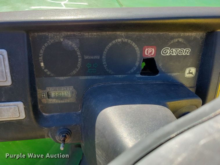 image for item NB9926 2014 John Deere Gator TX utility vehicle