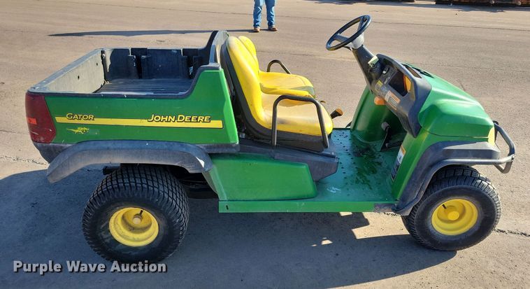 image for item NB9927 2007 John Deere Gator CX utility vehicle