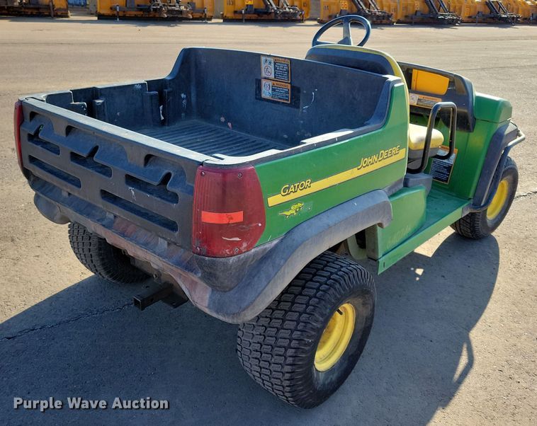 image for item NB9927 2007 John Deere Gator CX utility vehicle