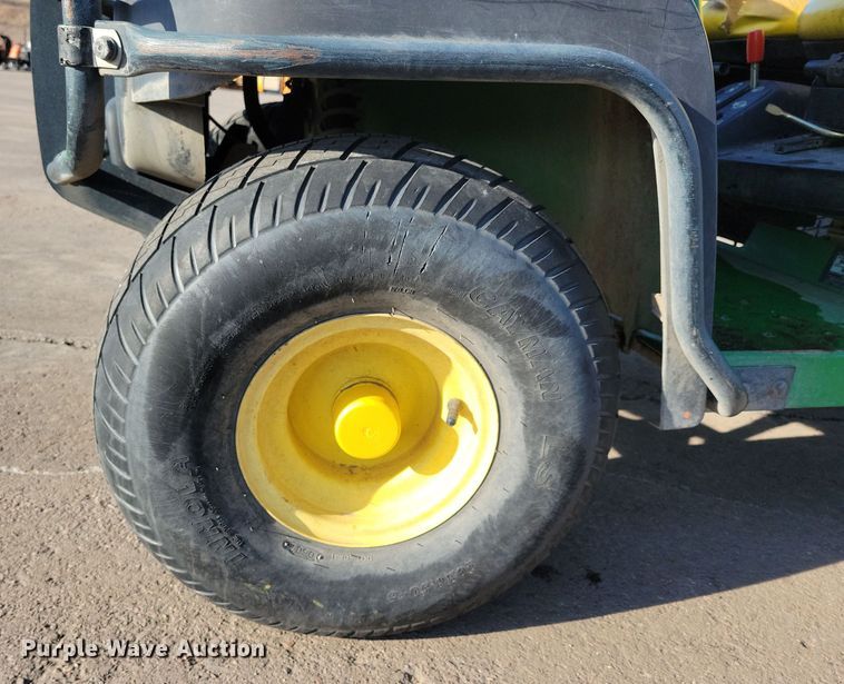 image for item NB9927 2007 John Deere Gator CX utility vehicle