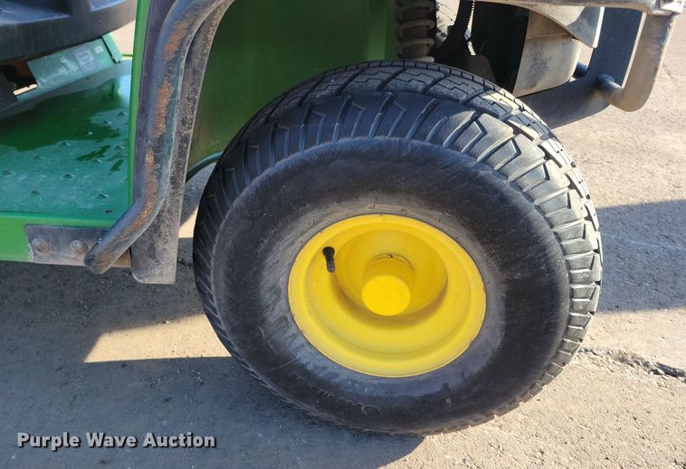 image for item NB9927 2007 John Deere Gator CX utility vehicle