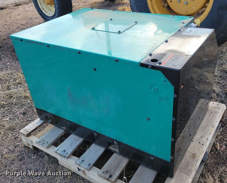image for item NB9932 Cummins Onan Commercial QD generator