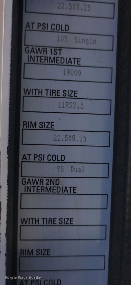 image for item NB9935 2005 Kenworth T300 log loader truck