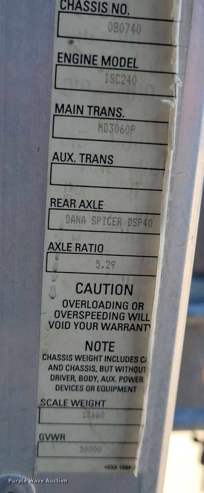 image for item NB9935 2005 Kenworth T300 log loader truck