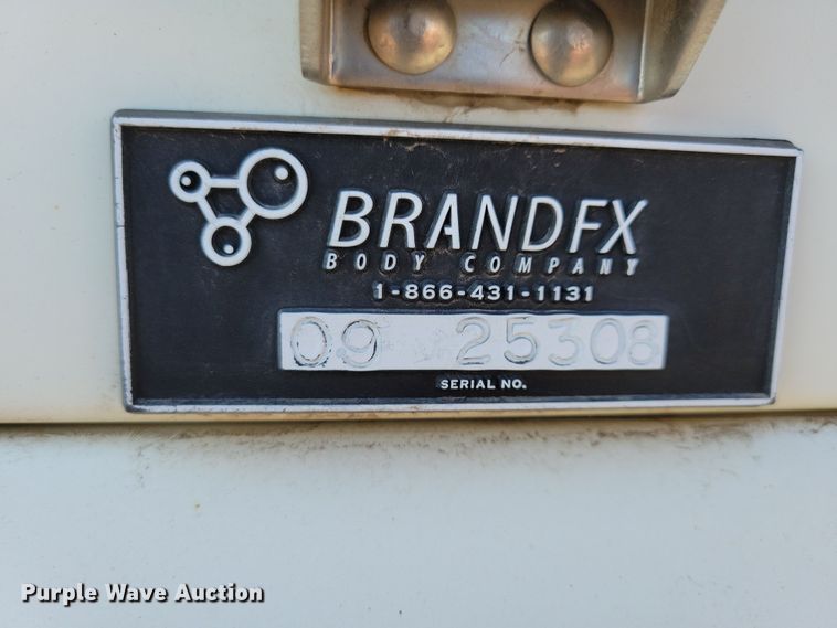 image for item NB9936 2010 International DuraStar 4400 bucket truck