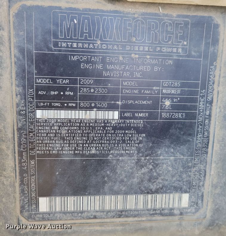 image for item NB9936 2010 International DuraStar 4400 bucket truck