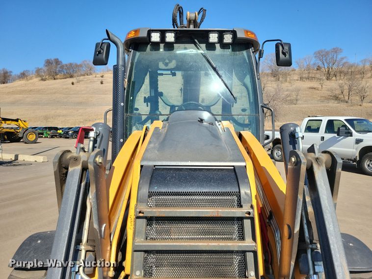 image for item NB9937 2018 Case 590 Super N backhoe