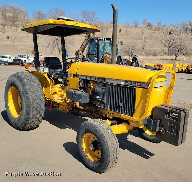 image for item NB9938 1988 John Deere  2355 tractor
