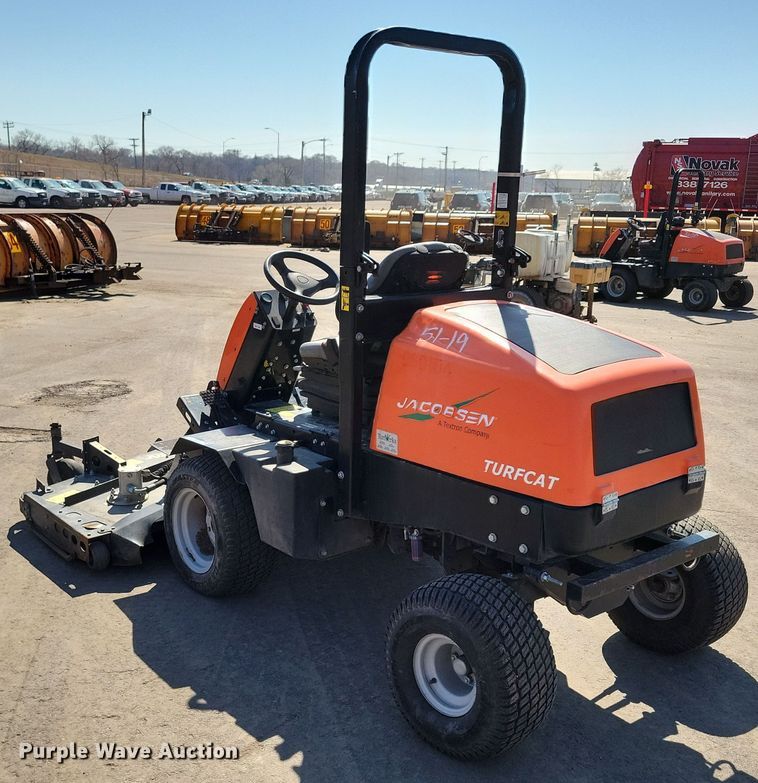 image for item NB9939 Jacobsen Turfcat lawn mower
