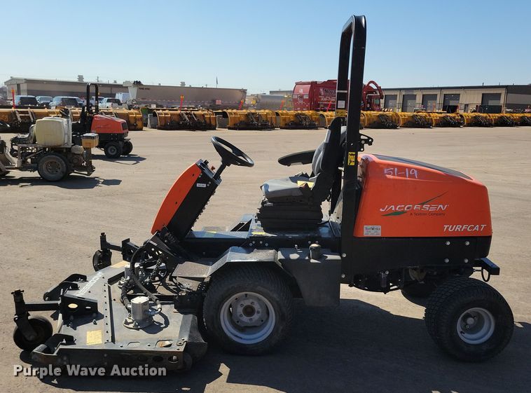 image for item NB9939 Jacobsen Turfcat lawn mower
