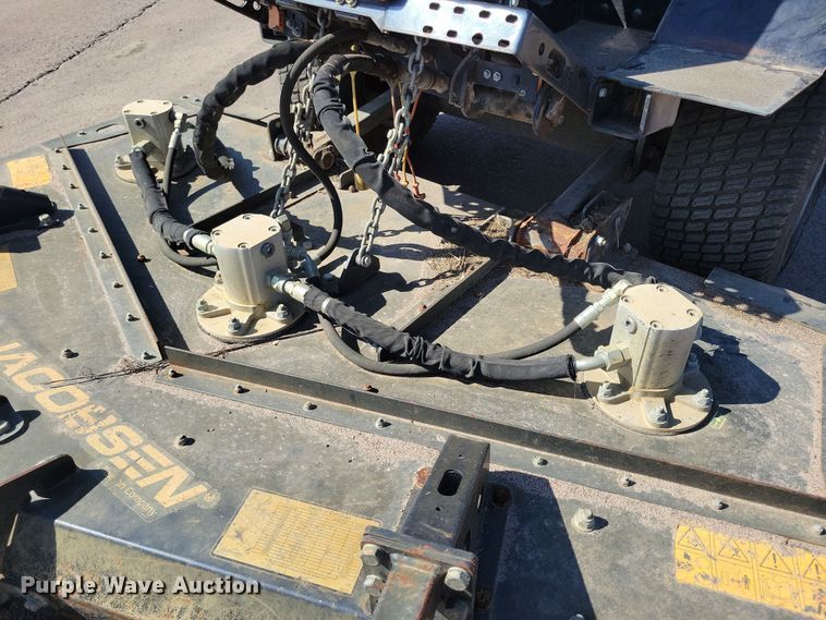 image for item NB9941 Jacobsen Turfcat lawn mower