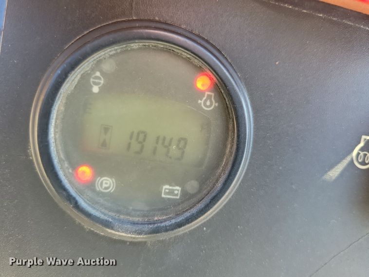 image for item NB9941 Jacobsen Turfcat lawn mower