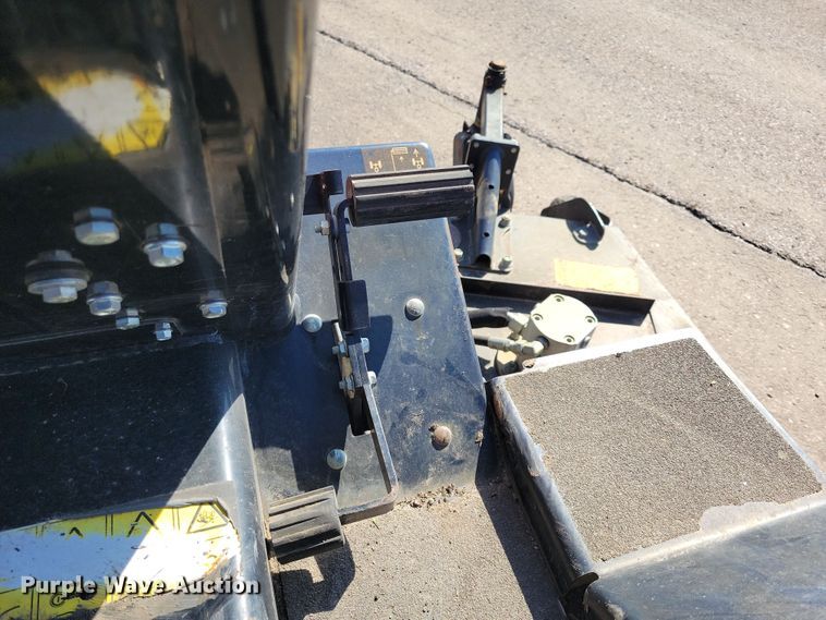 image for item NB9941 Jacobsen Turfcat lawn mower