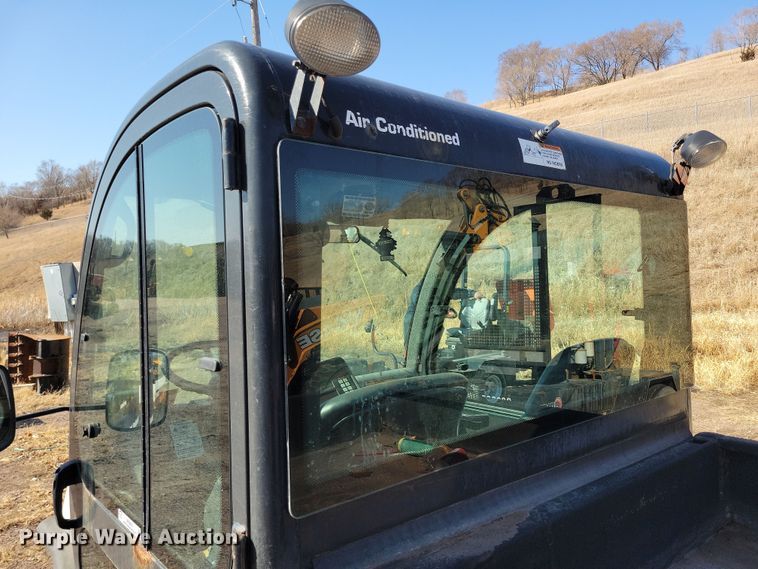 image for item NB9944 2013 Bobcat Toolcat 5600 utility vehicle