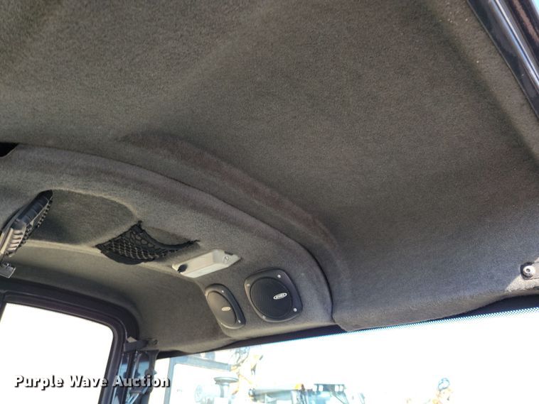 image for item NB9944 2013 Bobcat Toolcat 5600 utility vehicle