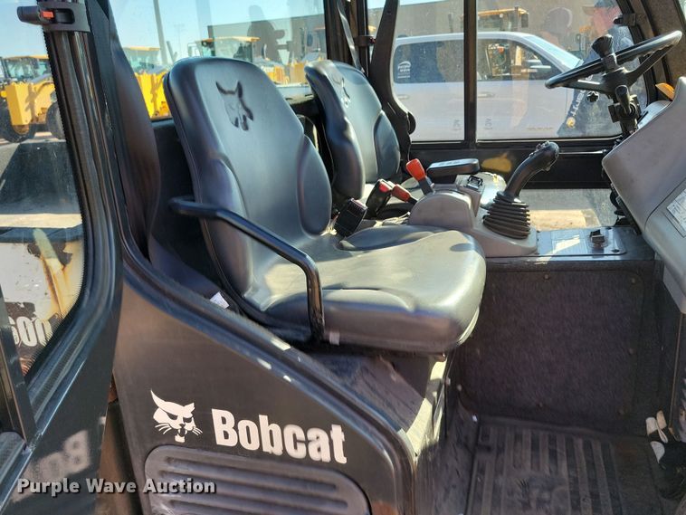 image for item NB9944 2013 Bobcat Toolcat 5600 utility vehicle