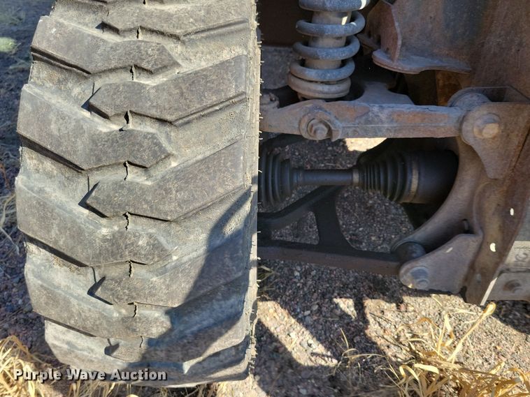 image for item NB9944 2013 Bobcat Toolcat 5600 utility vehicle