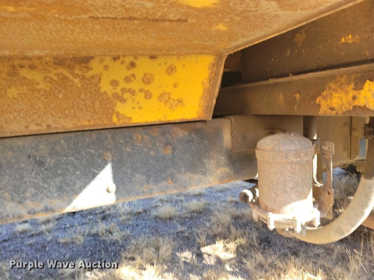 image for item NB9946 2013 International WorkStar 7500 dump truck