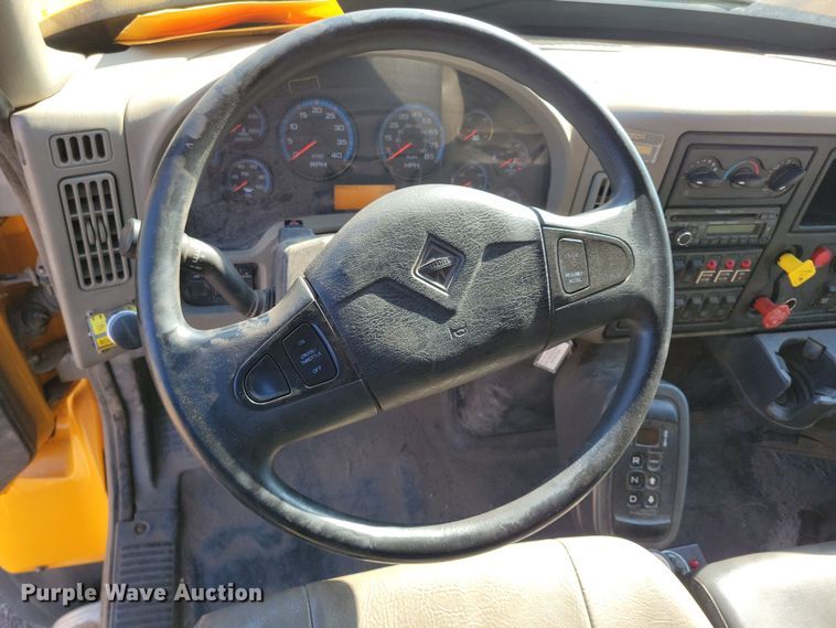 image for item NB9946 2013 International WorkStar 7500 dump truck