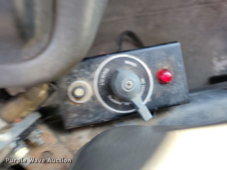 image for item NB9946 2013 International WorkStar 7500 dump truck